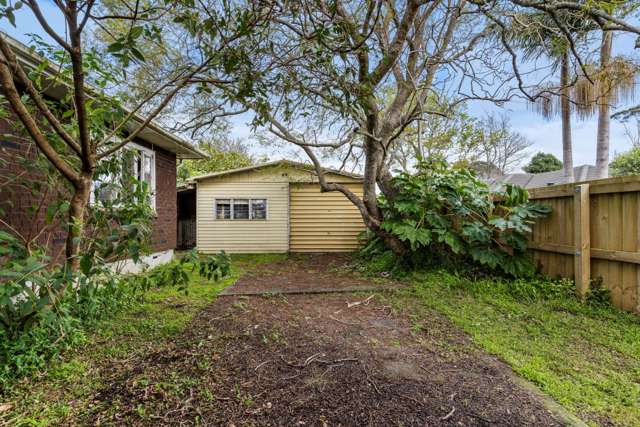 498 Swanson Road Ranui_4