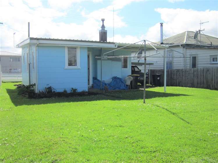 25 Station Road Paeroa_16