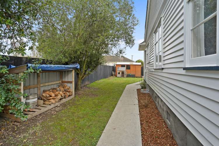 13 Aldersley Street Richmond_13