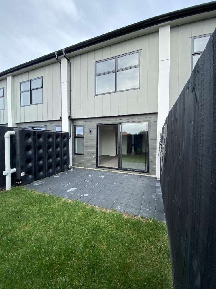 6/66 Metcalfe Road Ranui_15