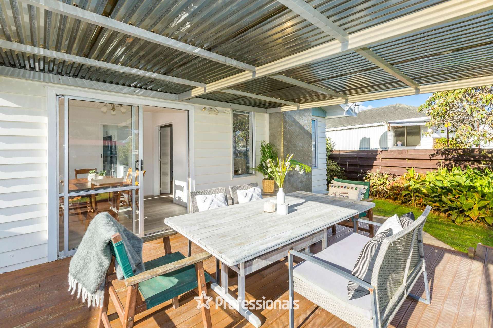 5 Camden Road Totara Park_0