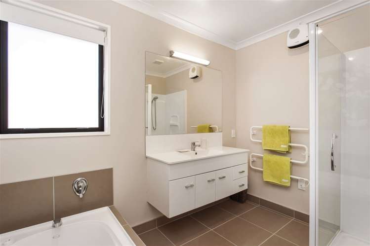 51 Glen Oaks Drive Northwood_16