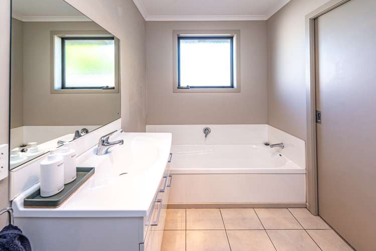 61a Surrey Road Springvale_17