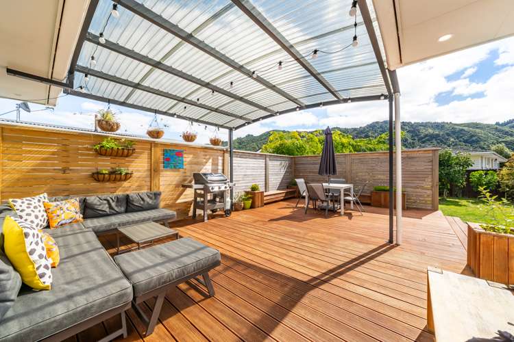 37 California Drive Totara Park_16