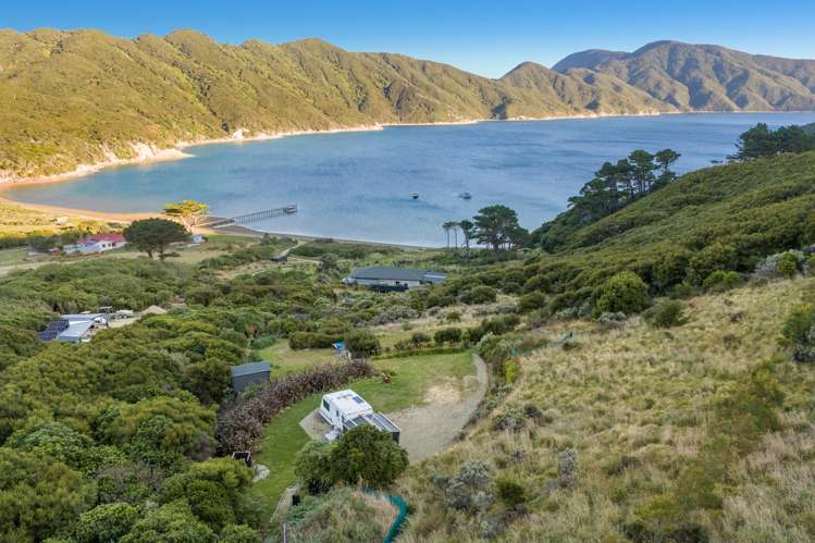 Lot 17 Onauku Bay Arapaoa Island_1