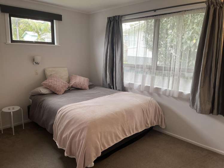 5 Sussex Place 11601_5