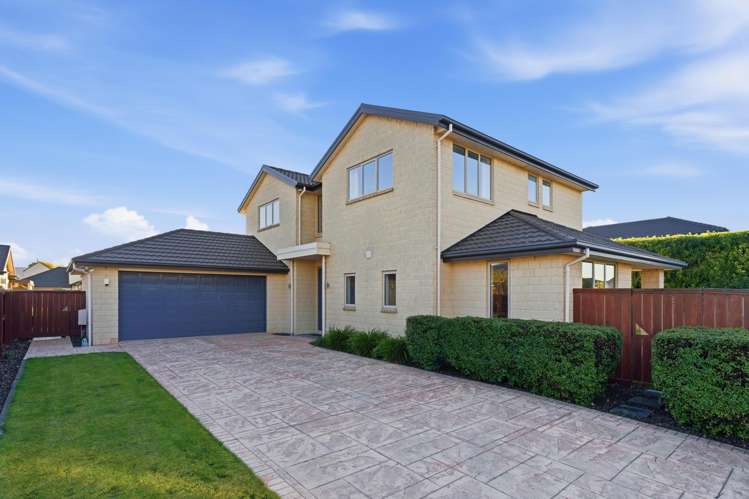 25 Applefield Court Northwood_34