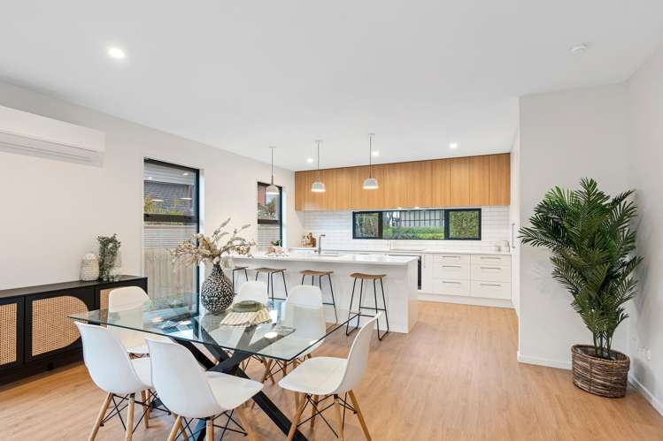 16 Soleares Avenue Mount Pleasant_3