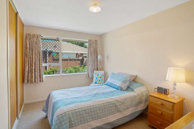 2/35 Avonhead Road Avonhead_9