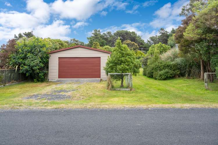6 Muri Street Aramoana_12