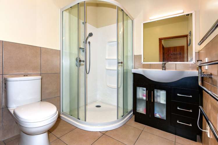 15 Ti Rakau Drive Woolston_17