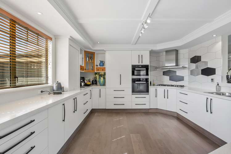 6 Fenty Place_2