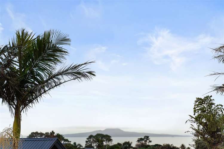 37 Toroa Street Torbay_28