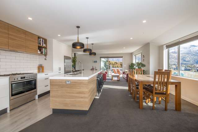 6 Barclay Place Wanaka_1