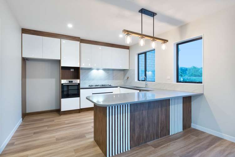 12 & 12a Kiokio Place Swanson_7