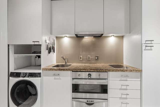 1810/1 Courthouse Lane City Centre_4