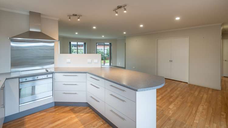 1 Stanwood Grove Darfield_6