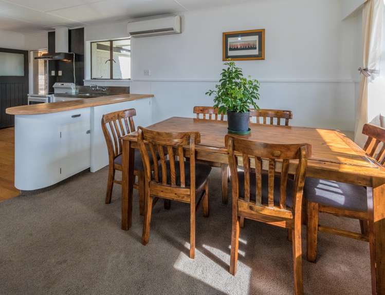 98 Main Road Luggate_7