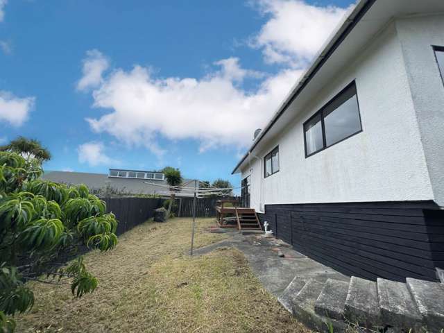 1/24 Waitaki Street Henderson_1