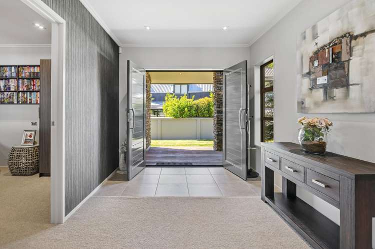 17 Steep Street Lake Okareka_3