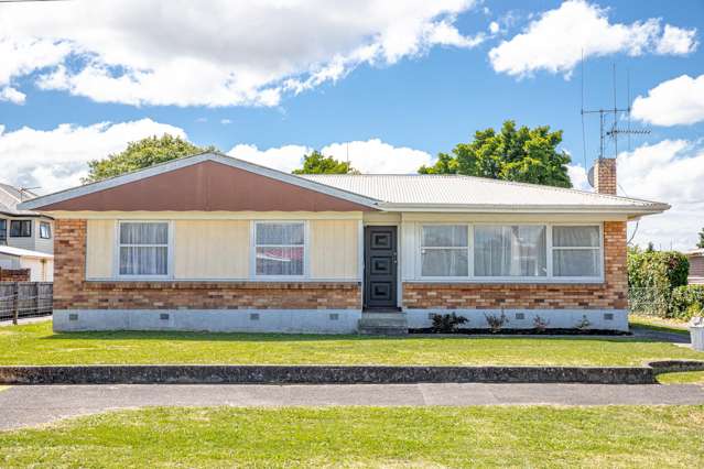 Brick, Bright & Bankable on 746sqm