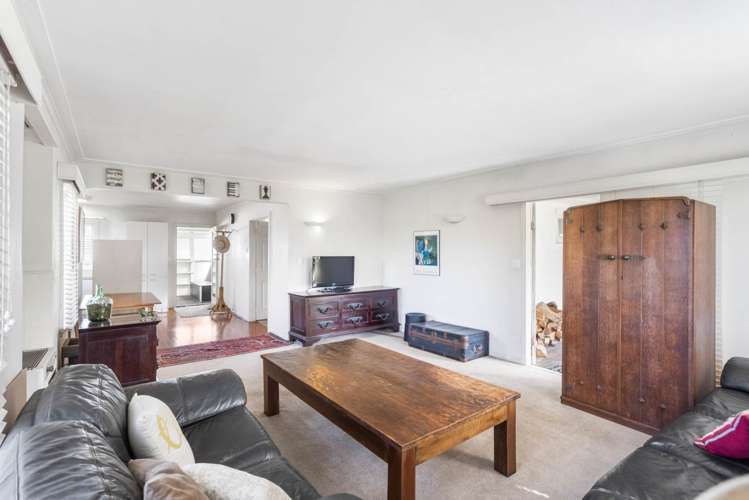 11 Roberts Road Te Atatu South_5