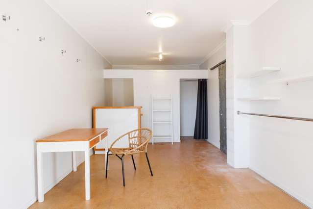 2/126 The Strand Whakatane_2