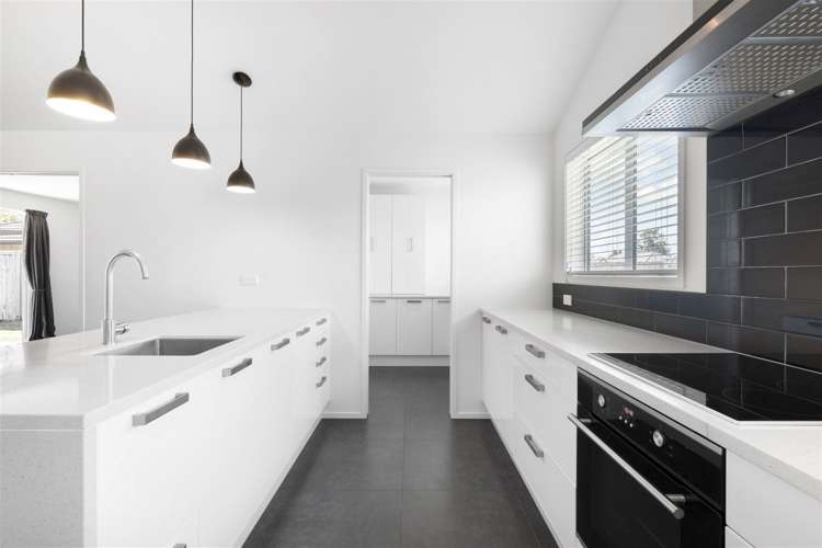 9 Madden Avenue Kumeu_5