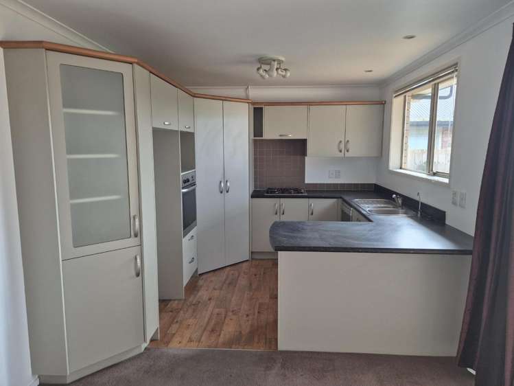 9 Mickelson Avenue 2612_5