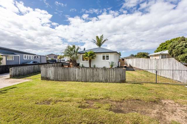 204A Tui Road Whangamata_1