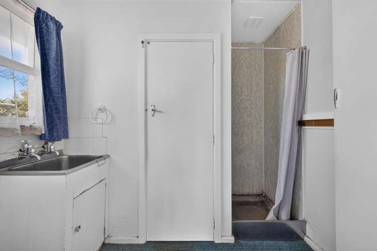 95 Carisbrooke Street Aranui_11