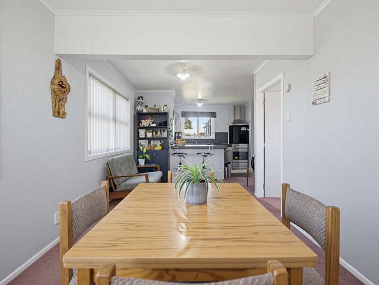 20 Pamela Place Deanwell_16