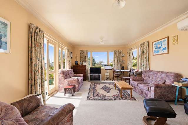 LOCATION, POTENTIAL & OPPORTUNITY!