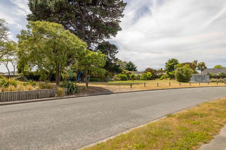 4 Woodlands Place Aranui_17