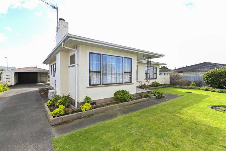 107 Canning Road Camberley_13