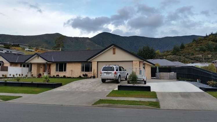 1 Weka Place Picton_7