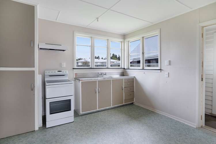 32 Woodward Street Featherston_6