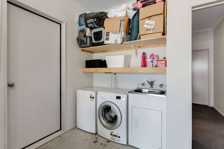 15 Tapuwae Way Mangere Bridge_17