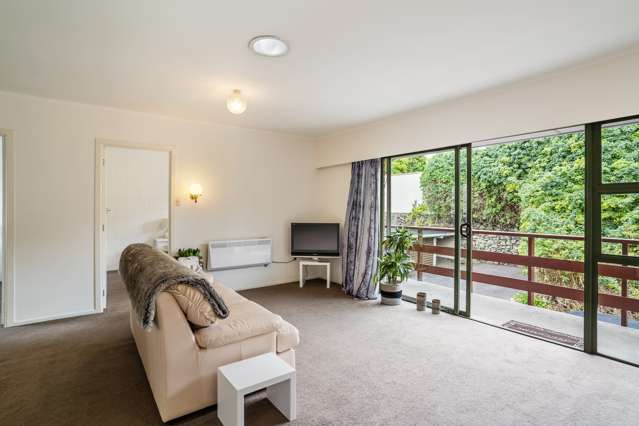 2/4 Shaw Street Sandringham_2