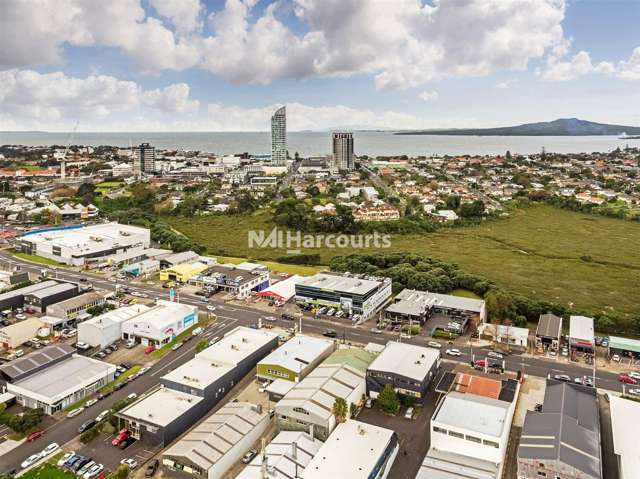 Tenancy C/34 Barrys Point Road Takapuna_3