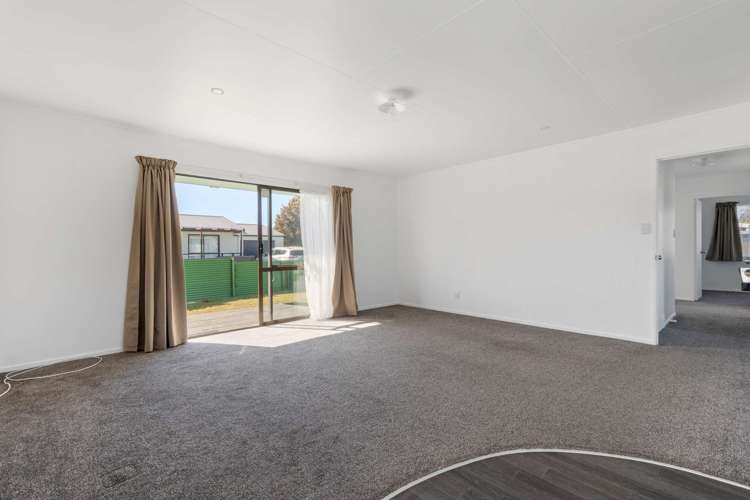 33 Sunrise Avenue Owhata_6