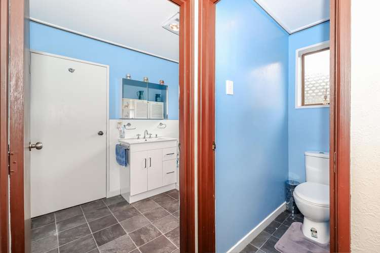 49 Nottingham Crescent Calton Hill_21