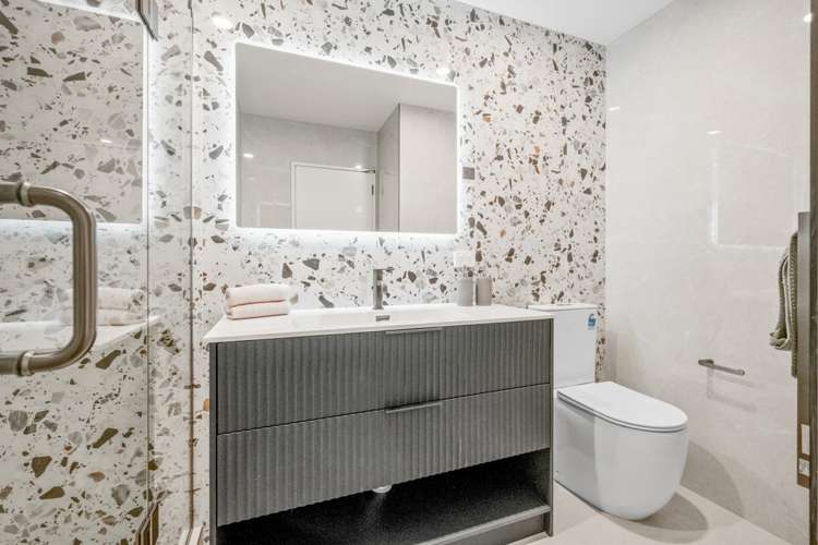 2/12 Maunu Road Papatoetoe_13