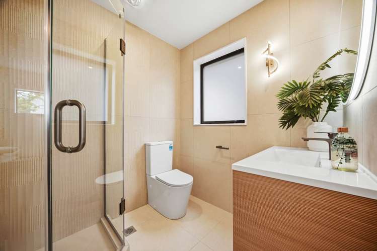 Lot 1-5/77 Langana Avenue Browns Bay_9