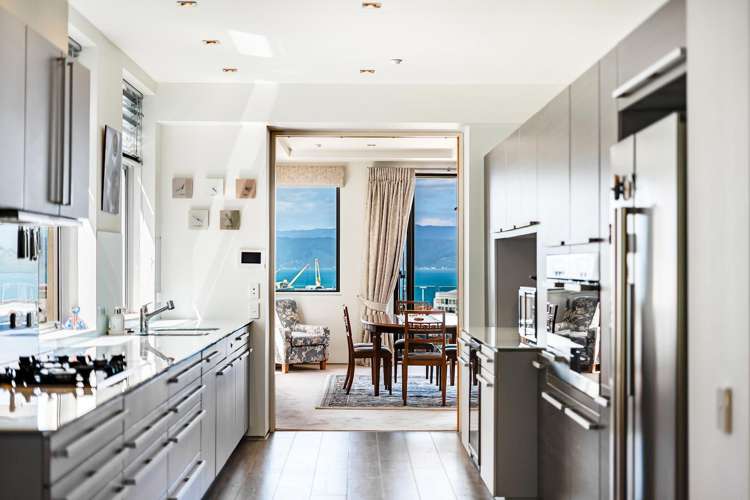 6/95 Molesworth Street Thorndon_11