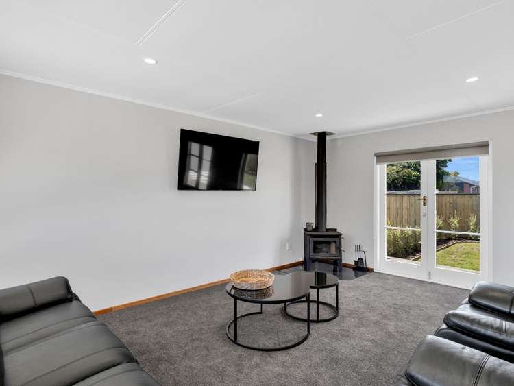 54 Devon Road Springvale_9