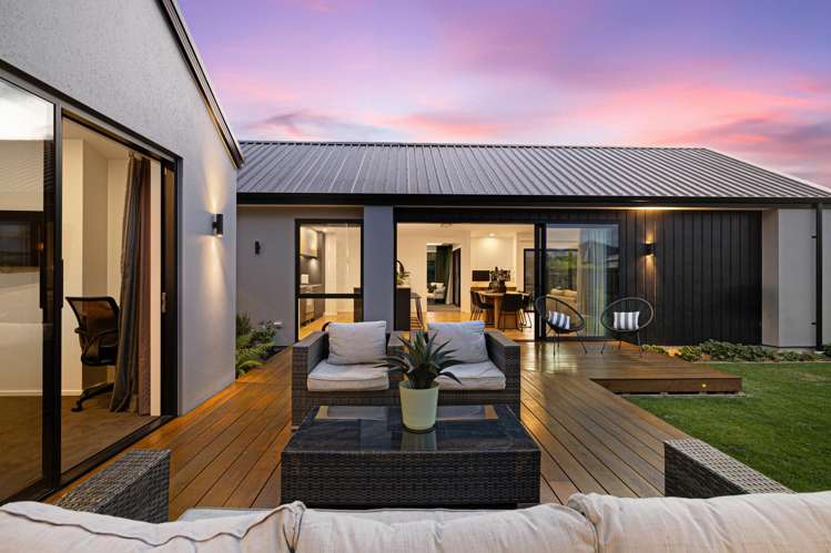 8 Kirkland Crescent Harewood_27