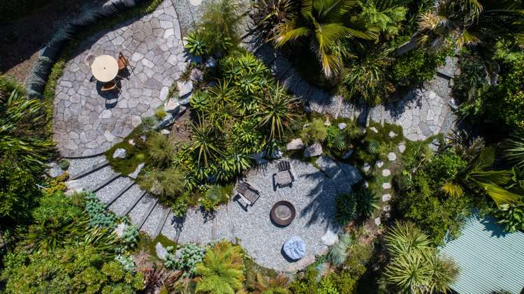 700 Cable Bay Road Cable Bay_2