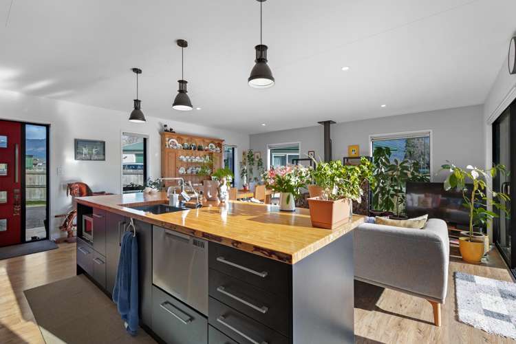 11 Woodley Place Glenorchy_8