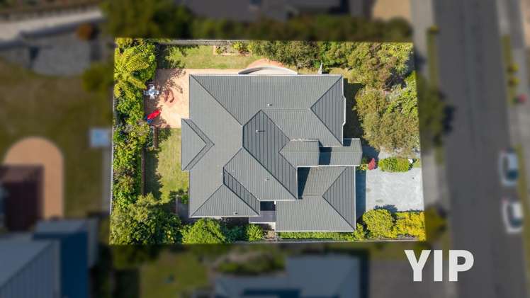 6 Derry Hill Churton Park_19